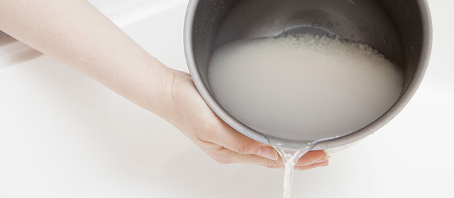 いつも捨てているアレで?「時短&節約」食器洗いはできるのか?