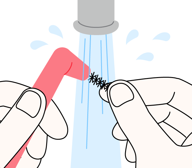 使用後は流水の下でこすり洗いして、よく汚れを落とす