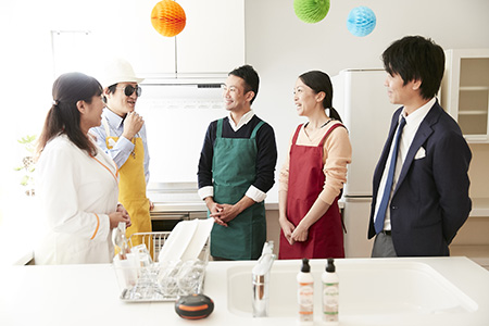 それぞれに感想を聞く家事フェススペシャリスト